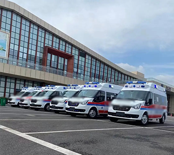 阿瓦提县服务车队展示